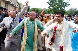 indian-wedding-groom-celebration-baraat-dancing